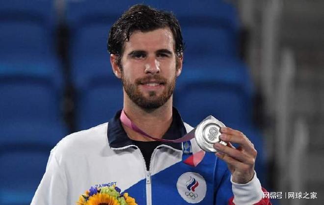 争取欧冠资 争取欧冠资