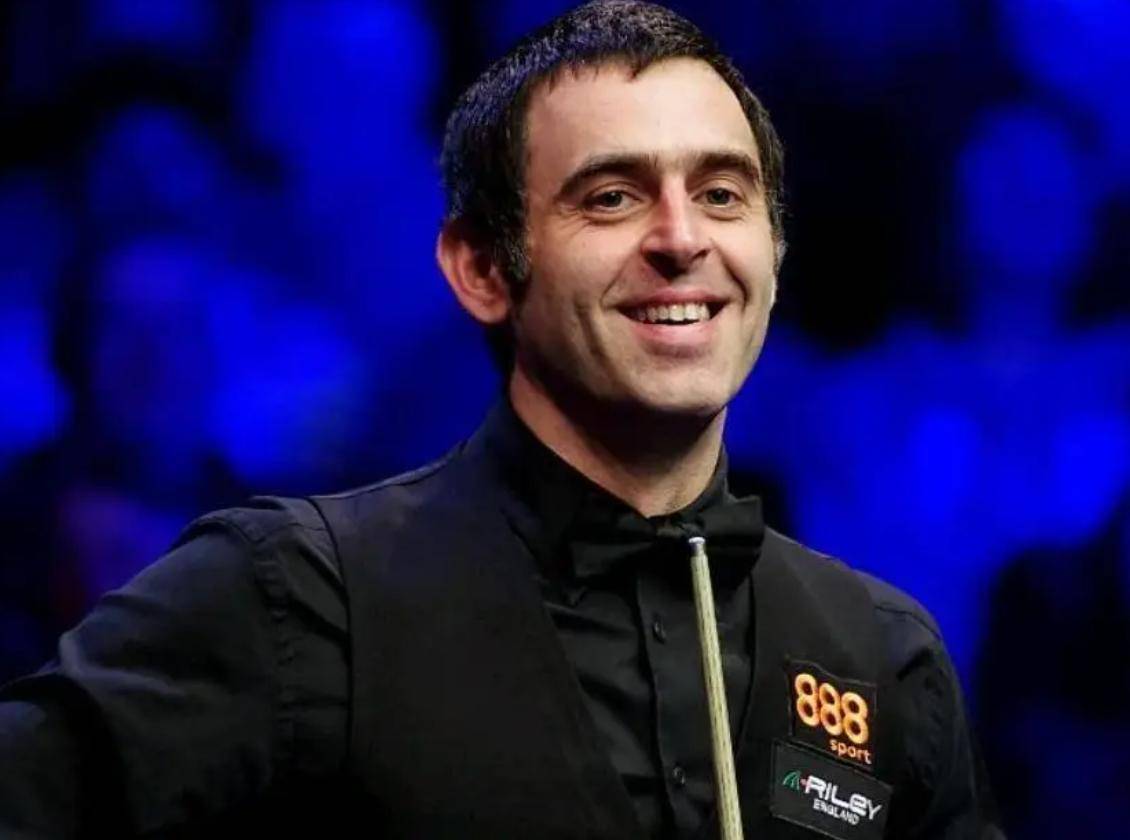 年轻球员完 年轻球员完