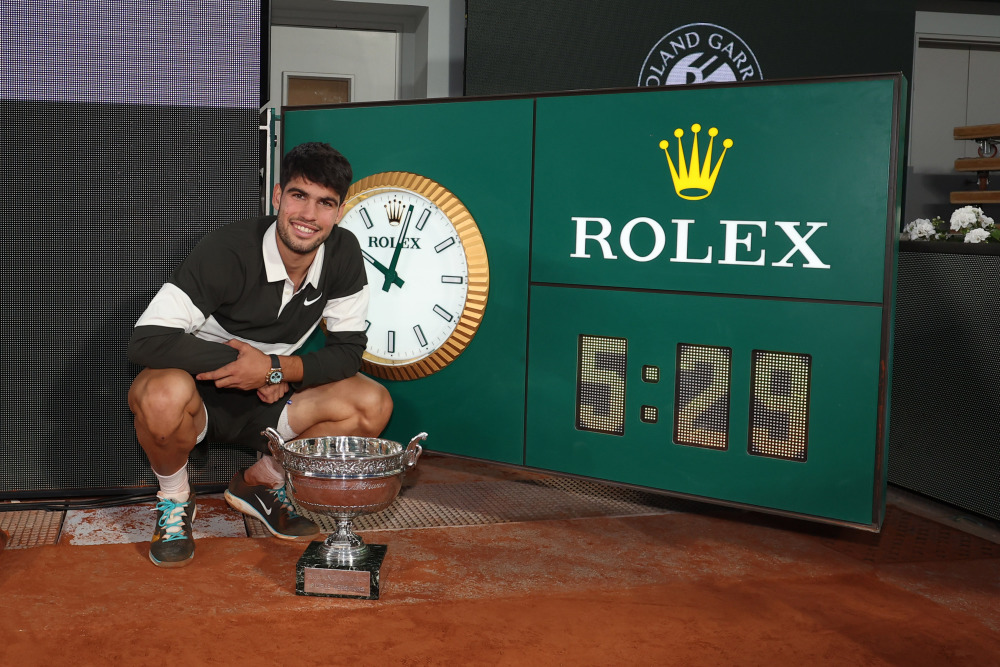 以控球为主 以控球为主