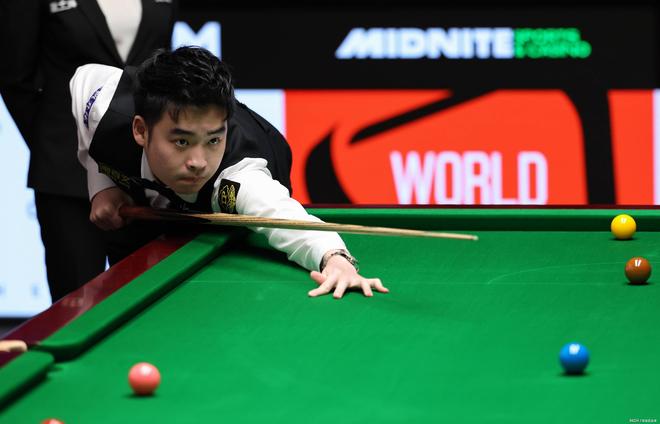 采用世锦赛规格首都高等学校台球锦标赛热烈开