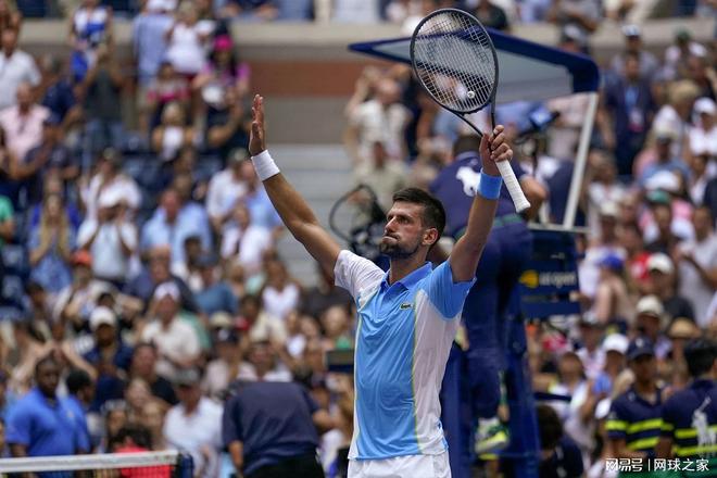 卡塔尔大师赛李昊桐丁文一双双射鹰67杆 落后2杆